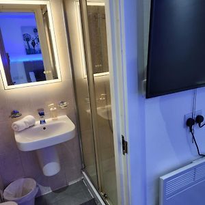Private Bathroom King Room